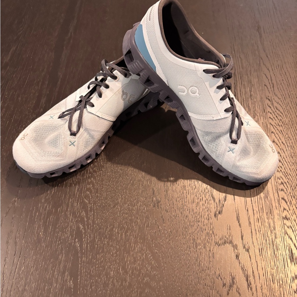 Cloud Men’s Running Shoes, Gray and Blue Athletic Shoes